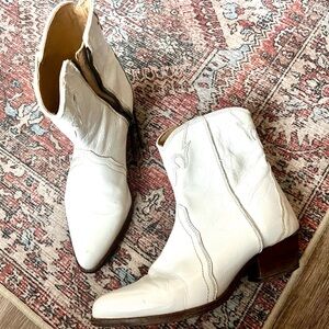 Free People White Patent Faux Leather Western Boots Size 39